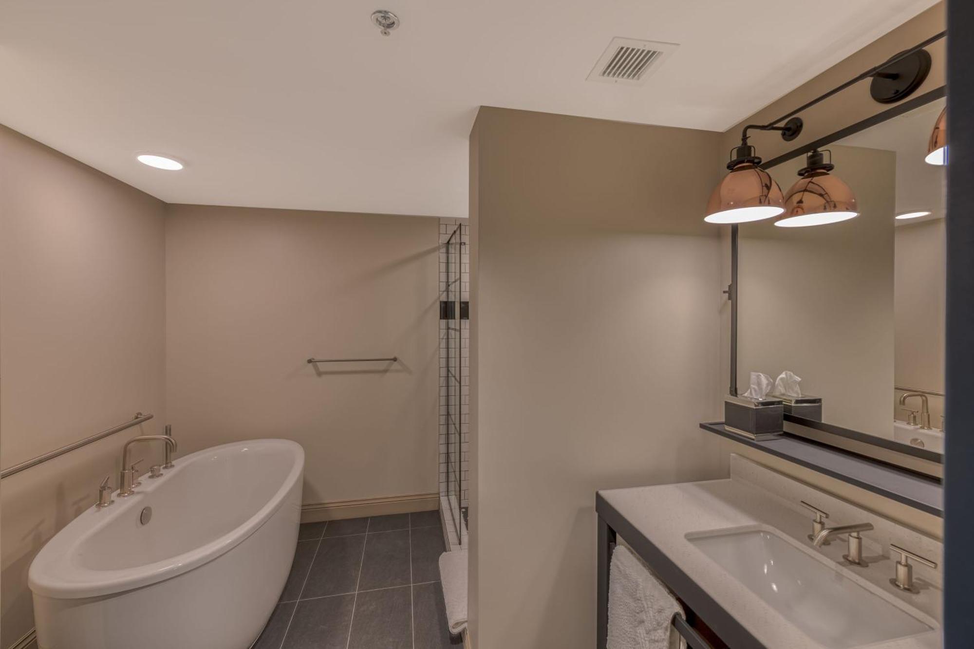 The Sessions Hotel, Bristol, A Tribute Portfolio Hotel Extérieur photo